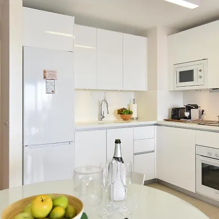 By Villagrancanaria *